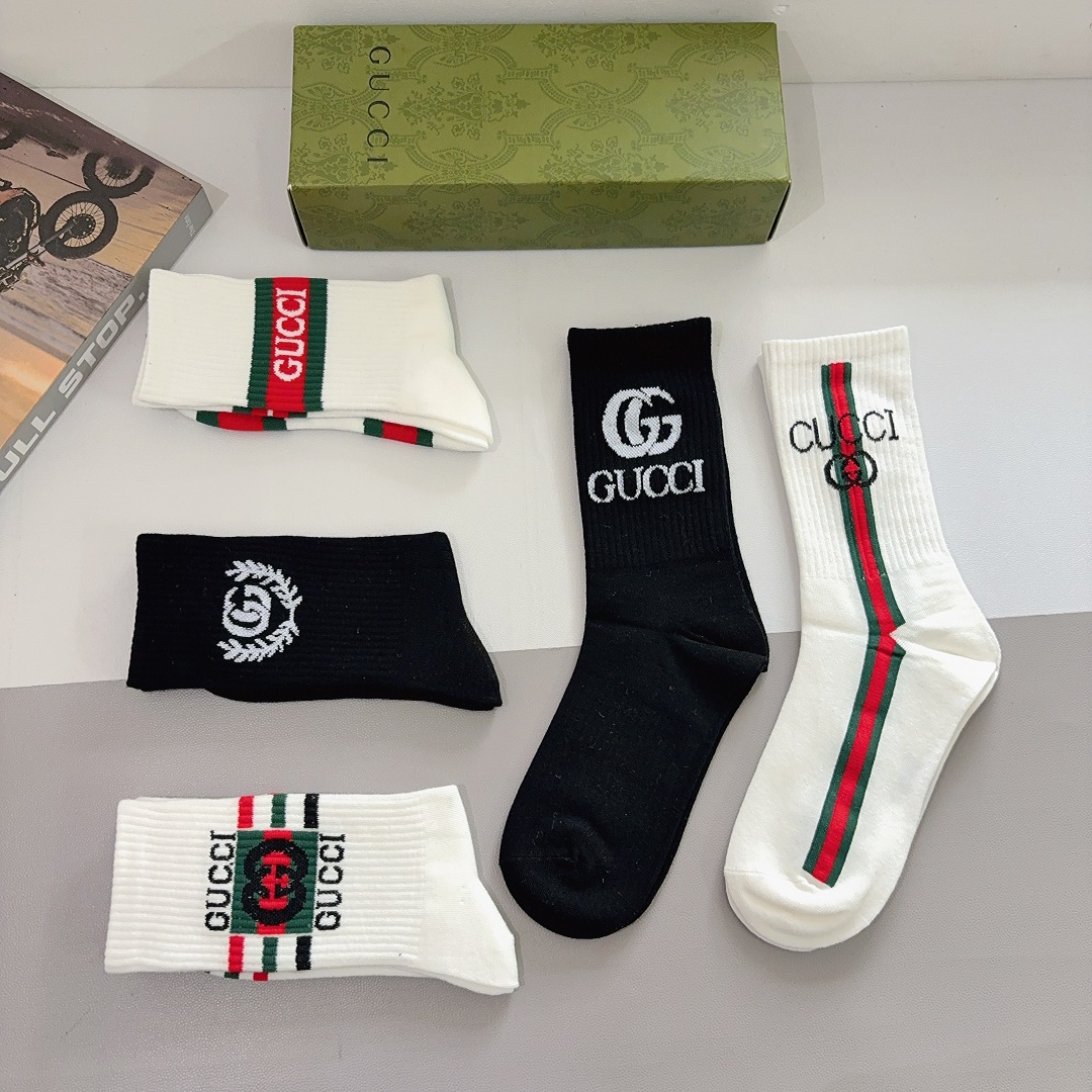 配包装（一盒5双） Gucci 古奇 ins超火爆长筒袜，纯棉面料，潮人必备 ，经典双G字母，个性时尚百