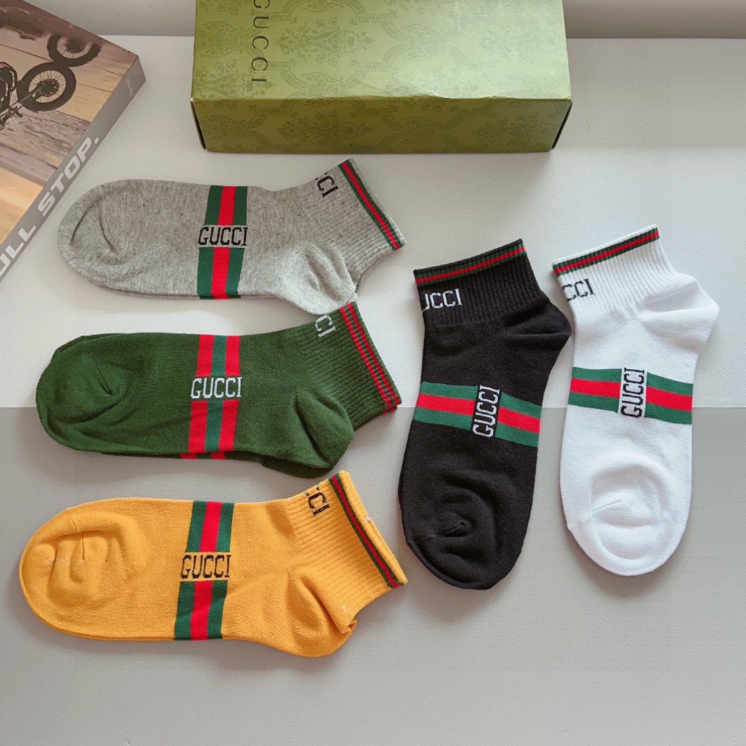 配包装（一盒5双） Gucci 古奇 新款中筒男女通用袜，纯棉面料，潮人必备 ，爆款经典双G，个性时尚百
