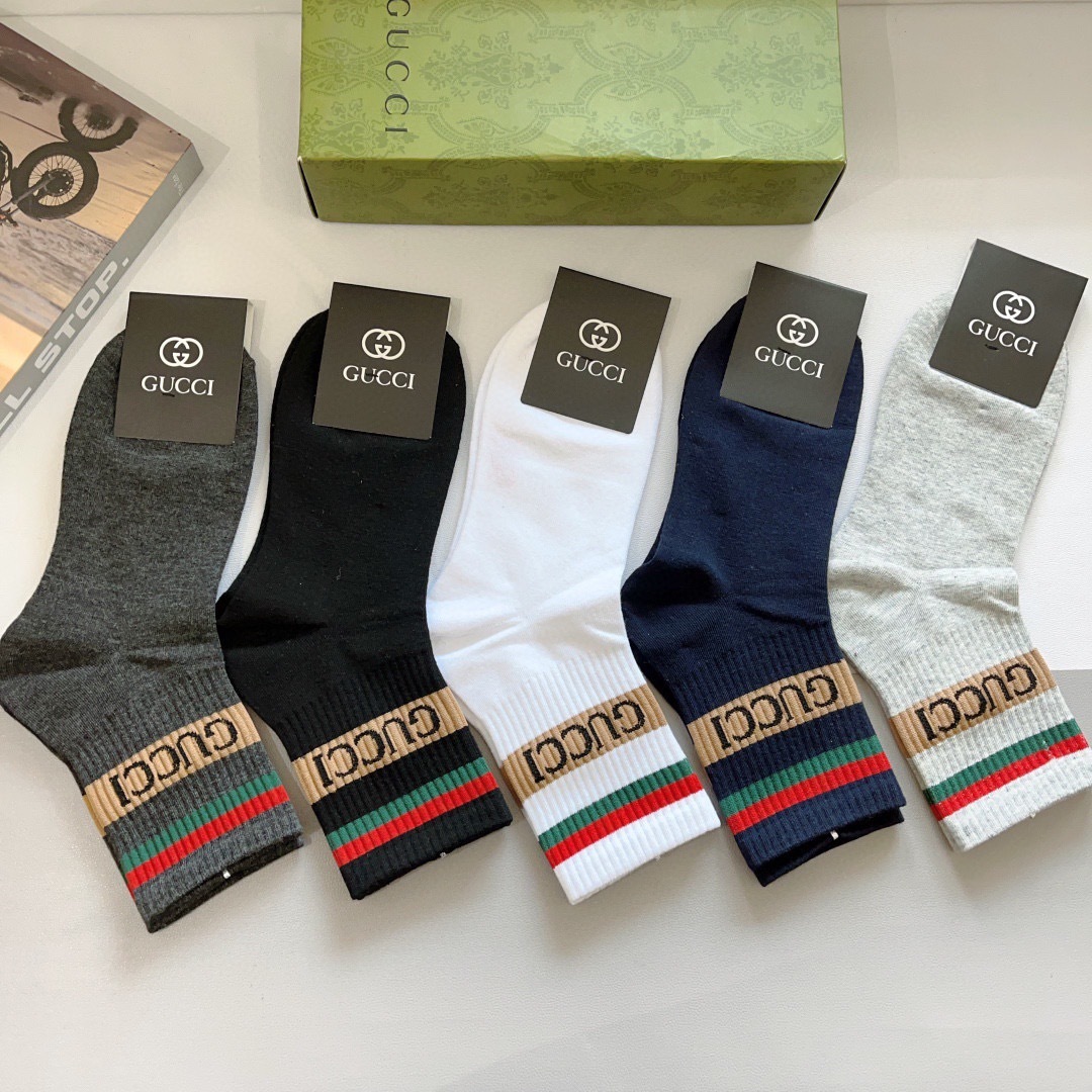 配包装（一盒5双）GUCCI 古奇 新款中筒男士袜子！纯棉面料，火爆logo图案，专柜同步中长筒袜子，💛