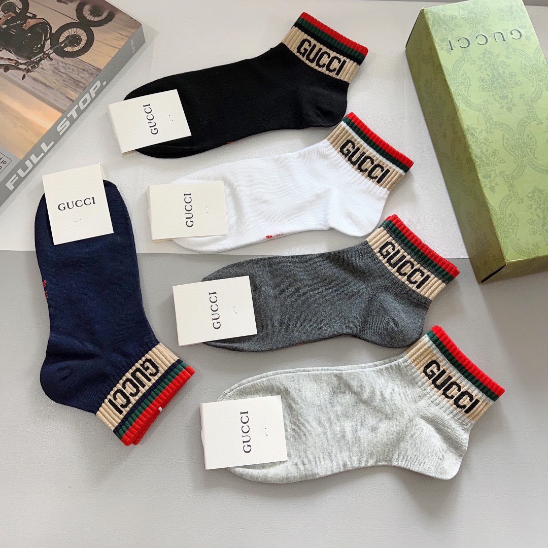 配包装（一盒5双） Gucci 古奇 ins超火爆小单品男女同款袜子，纯棉面料，潮人必备 ，Gucci 