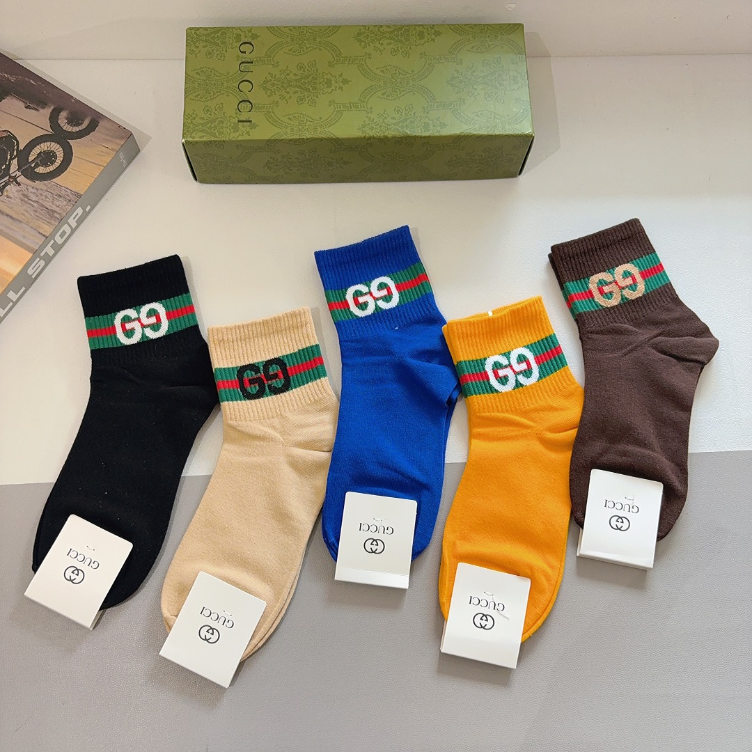 配包装（一盒5双）GUCCI 古奇 新款早秋中筒袜子！纯棉面料，经典图案，专柜同步中短筒袜子，大牌出街，