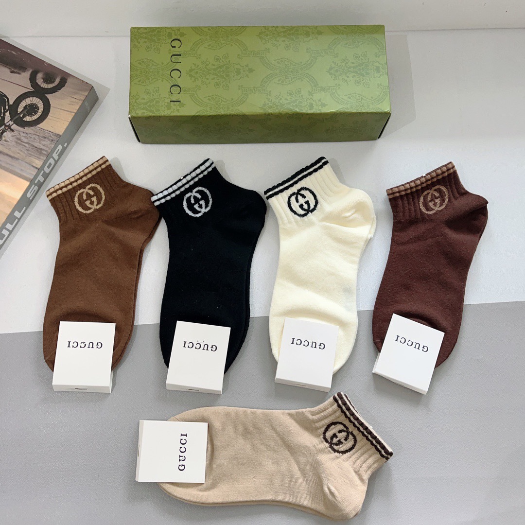配包装（一盒5双） Gucci 古奇 ins超火爆小单品短款袜子，纯棉面料，潮人必备 ，Gucci 爆款
