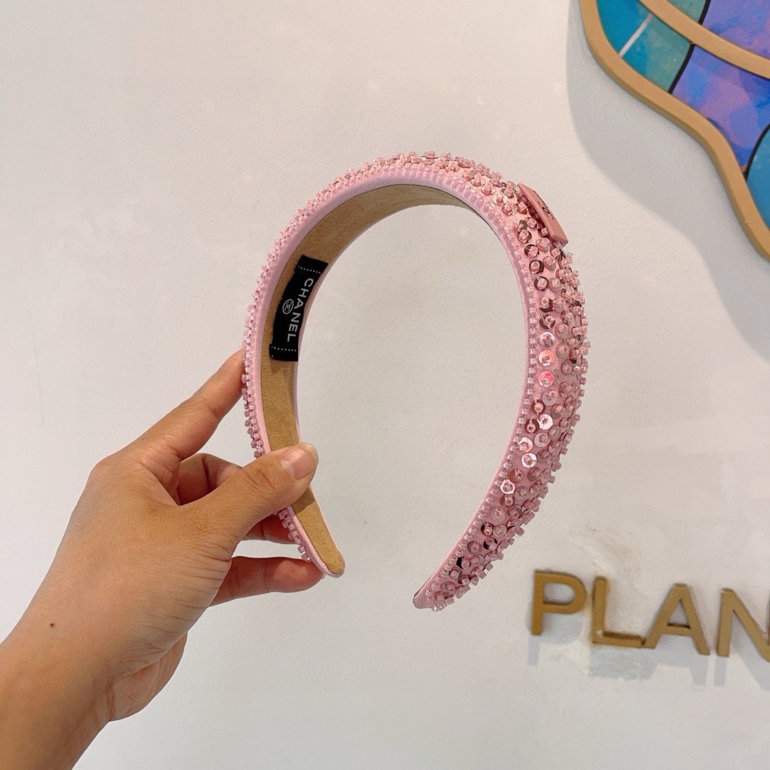 配包装CHANEL（香奈儿）新款欧美亮片闪钻小香发箍，新品巨显脸小头箍，网红爆款推荐 搭配高端双Ｃlog