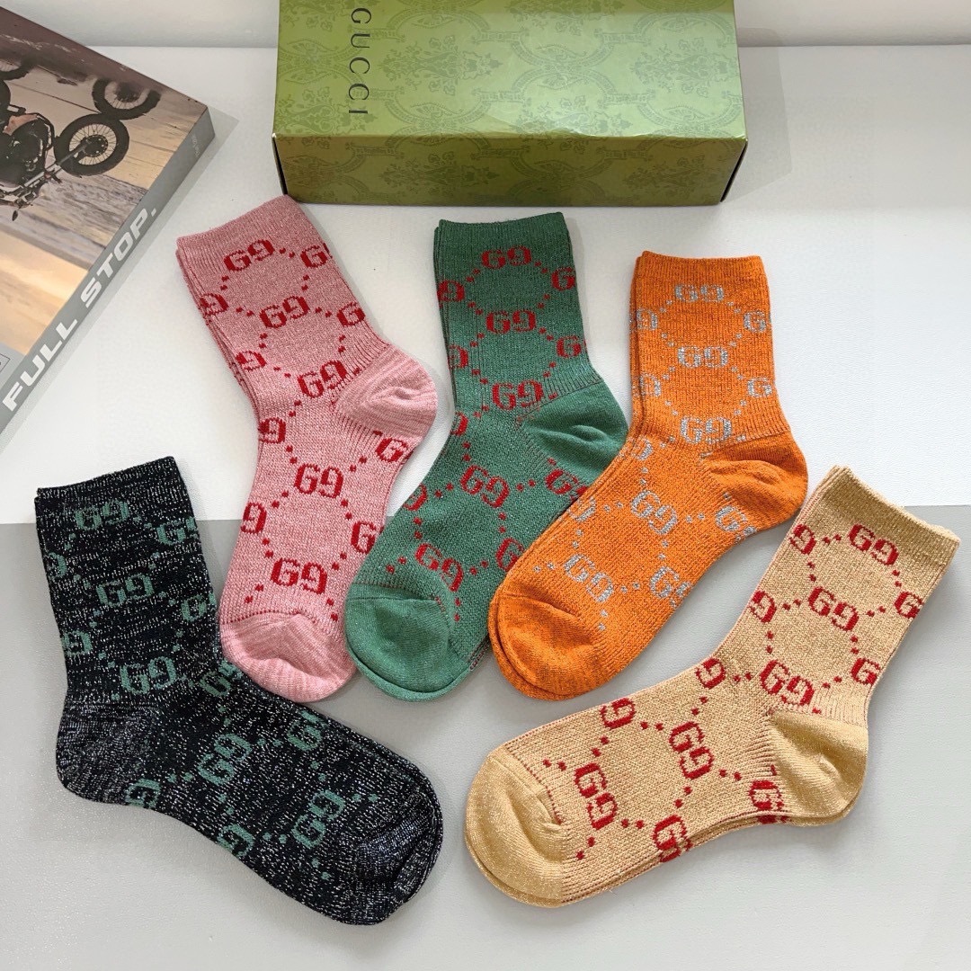 配包装（一盒5双） Gucci 古奇 经典新金丝中筒袜，双针双路面料，潮人必备 ，Gucci 爆款，个性