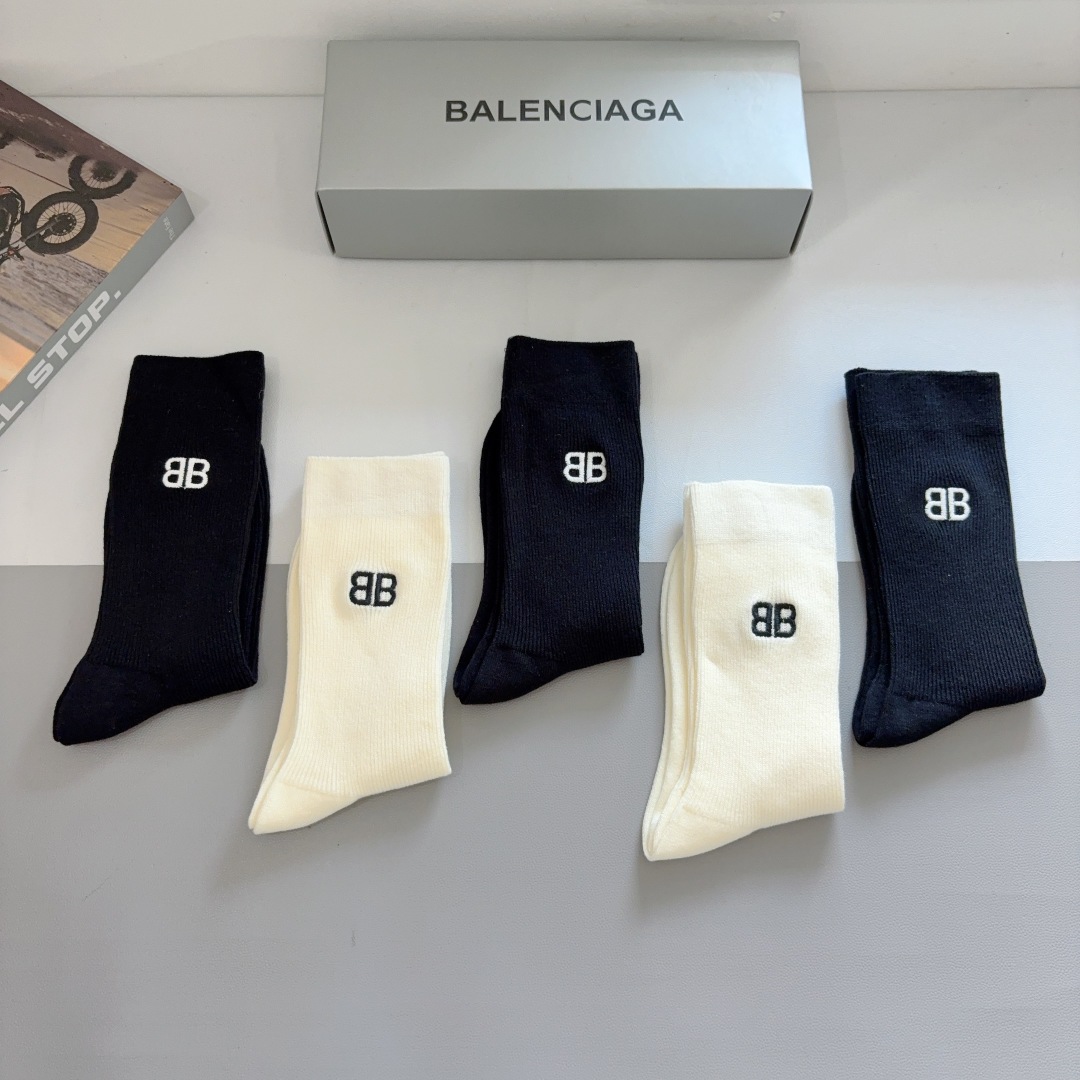 配包装【一盒5双】BALENCIAGA （巴黎世家）高版本双针长绒棉长筒袜子🔥柔软百搭休闲款！