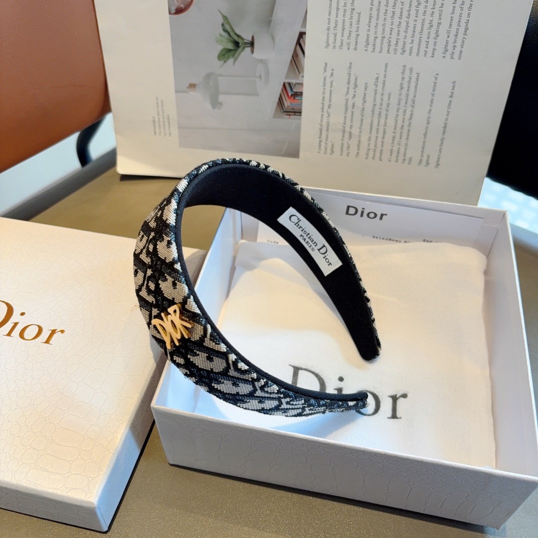 配包装Dior（迪奥） 经典新款高版本双层大牌发箍, 网红爆款D字母防滑头箍、让你的魅力绽放 清新淑女范