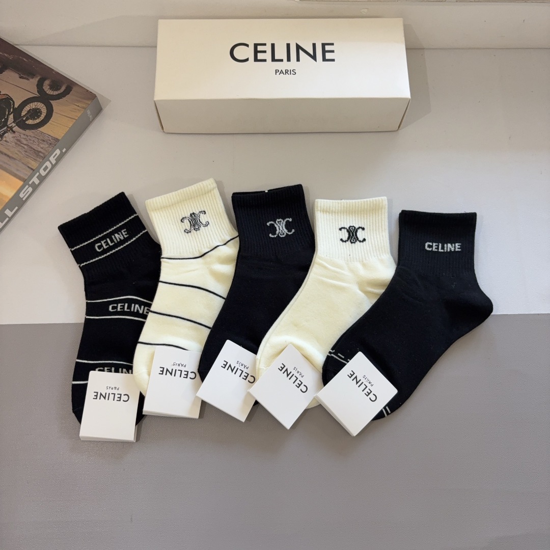 配包装（一盒5双）CELINE 赛琳 新款船袜！纯棉面料，专柜同步中筒袜子，💛大牌出街，潮人必备🔥超好搭