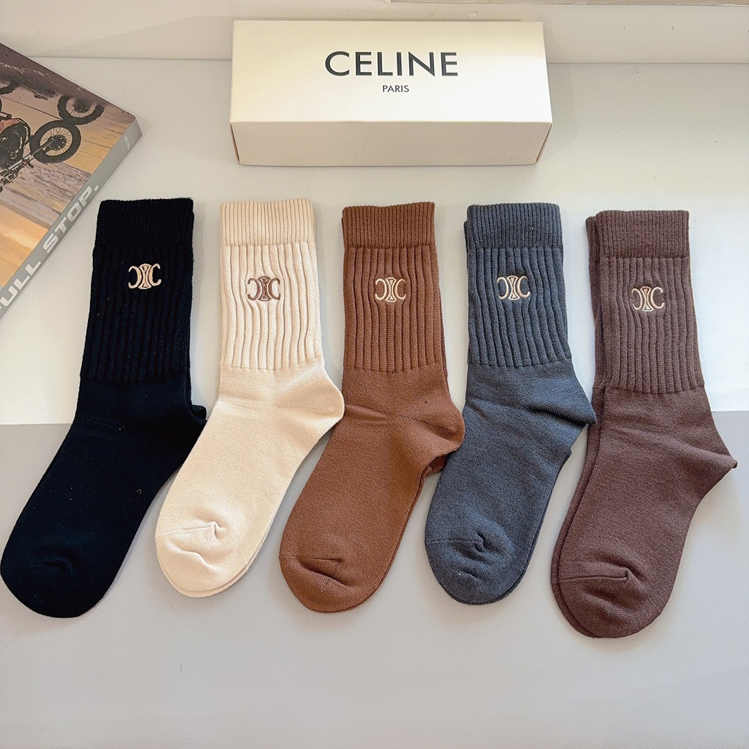 配包装【一盒5双】CELINE （赛琳）高版本羊绒刺绣长筒袜子🔥潮人必不可少的时尚专柜代购长筒袜子 ，超