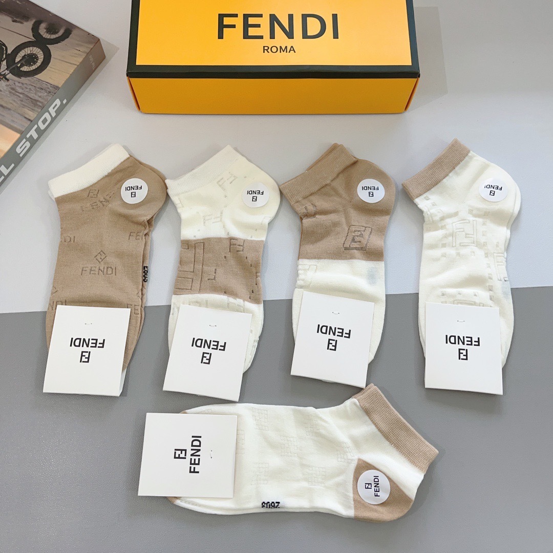 配包装（一盒5双）FENDI 芬迪 双Ｆ字母爆款船袜，竹棉面料， 专柜同款 💓实用好穿 柔软透气，时尚百