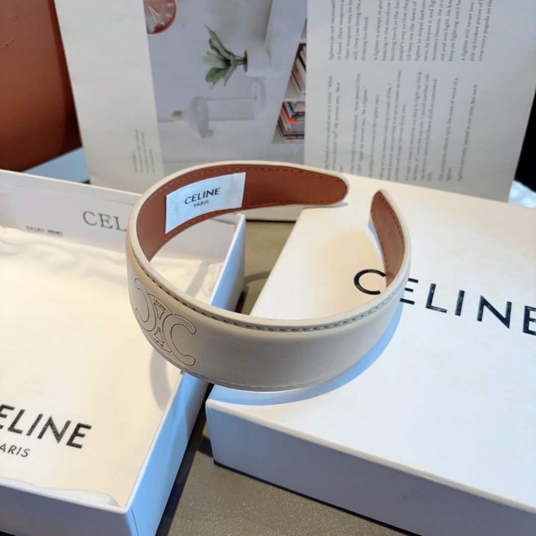 配包装CELINE（赛琳）高版本新款韩版字母羊皮发箍，佩戴舒适无压力，造型搭配必备！时尚外出百搭款发饰！