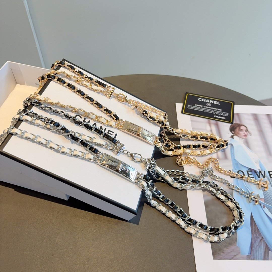 NO:555463,Comes with packaging CHANEL (Chanel) new high-end metal chain waist chain necklace, dual-purpose style, light luxury style and high-end versatile style, a must-have item for goddesses, fashionable and trendy, wearing it will make you look tall. Hairpins, hairpins, chanel, chanel, necklace, hairpins19860909配包装 CHANEL（香奈儿） 新款高端金属链条腰链 项链 两用款,轻奢风高级感百搭款 女神必备单品,时尚潮流, 戴上它满满的高大上.发夹,发夹,chanel,chanel,necklace,hairpins,accessory