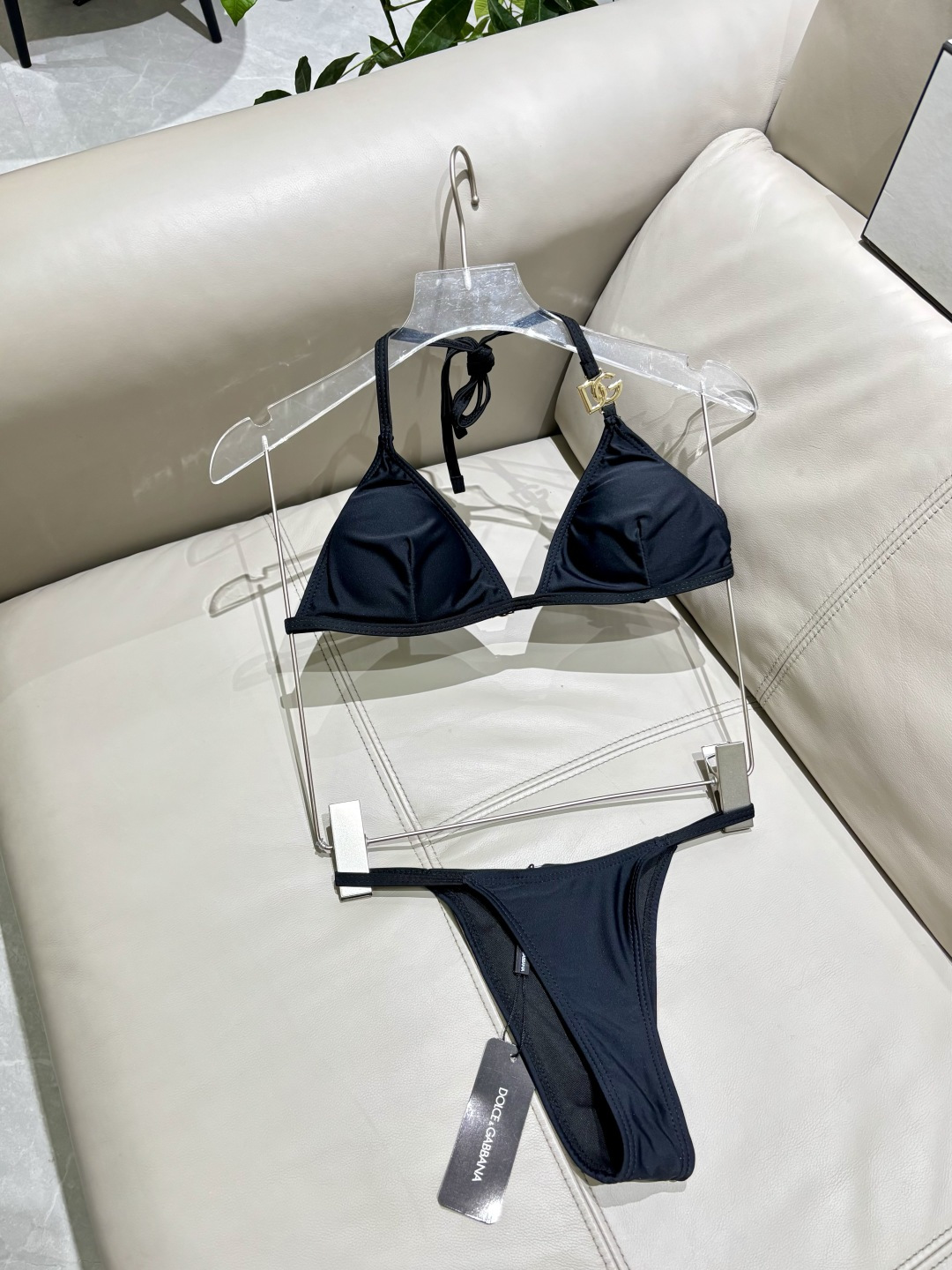 Swimsuit Style Black Swimsuit Other Swimsuit detail image 9 from source 777522