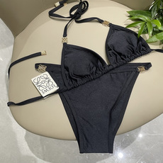 罗意威新款比基尼泳衣 定制对吧版五金 😍🥰适合多种场景的游泳衣🏊♀️海边 游泳池 温泉 水上乐园 漂 罗意威新款比基尼泳衣 定制对吧版五金 😍🥰适合多种场景的游泳衣🏊♀️海边 游泳池 温泉 水上乐园 漂
