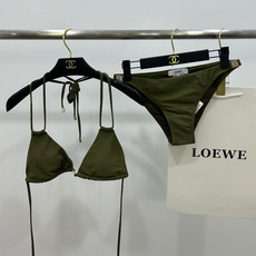 罗意威新款比基尼泳衣 定制对吧版五金 😍🥰适合多种场景的游泳衣🏊♀️海边 游泳池 温泉 水上乐园 漂 罗意威新款比基尼泳衣 定制对吧版五金 😍🥰适合多种场景的游泳衣🏊♀️海边 游泳池 温泉 水上乐园 漂