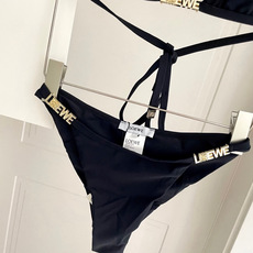 罗意威新款比基尼泳衣 定制对版五金 😍🥰适合多种场景的游泳衣🏊♀️海边 游泳池 温泉 水上乐园 漂流 罗意威新款比基尼泳衣 定制对版五金 😍🥰适合多种场景的游泳衣🏊♀️海边 游泳池 温泉 水上乐园 漂流