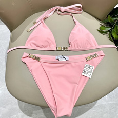 罗意威新款比基尼泳衣 定制对版五金 😍🥰适合多种场景的游泳衣🏊♀️海边 游泳池 温泉 水上乐园 漂流 罗意威新款比基尼泳衣 定制对版五金 😍🥰适合多种场景的游泳衣🏊♀️海边 游泳池 温泉 水上乐园 漂流