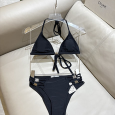 罗意威新款比基尼泳衣 定制对版五金 😍🥰适合多种场景的游泳衣🏊♀️海边 游泳池 温泉 水上乐园 漂流 罗意威新款比基尼泳衣 定制对版五金 😍🥰适合多种场景的游泳衣🏊♀️海边 游泳池 温泉 水上乐园 漂流