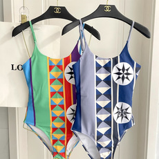 罗意威新款泳衣 定制对版五金 😍🥰适合多种场景的游泳衣🏊♀️海边 游泳池 温泉 水上乐园 漂流都可以 罗意威新款泳衣 定制对版五金 😍🥰适合多种场景的游泳衣🏊♀️海边 游泳池 温泉 水上乐园 漂流都可以