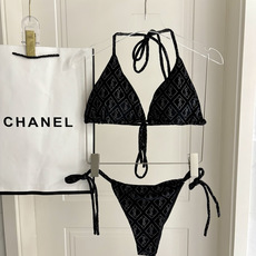Ysl丝绒分体比基尼三件套😍🥰适合多种场景的游泳衣🏊♀️海边 游泳池 温泉 水上乐园 漂流都可以😌内搭 Ysl丝绒分体比基尼三件套😍🥰适合多种场景的游泳衣🏊♀️海边 游泳池 温泉 水上乐园 漂流都可以😌内搭
