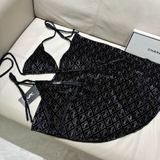 Ysl丝绒分体比基尼三件套😍🥰适合多种场景的游泳衣🏊♀️海边 游泳池 温泉 水上乐园 漂流都可以😌内搭 Ysl丝绒分体比基尼三件套😍🥰适合多种场景的游泳衣🏊♀️海边 游泳池 温泉 水上乐园 漂流都可以😌内搭