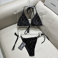 Ysl丝绒分体比基尼三件套😍🥰适合多种场景的游泳衣🏊♀️海边 游泳池 温泉 水上乐园 漂流都可以😌内搭 Ysl丝绒分体比基尼三件套😍🥰适合多种场景的游泳衣🏊♀️海边 游泳池 温泉 水上乐园 漂流都可以😌内搭