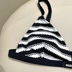 miumiu新款分体泳衣👙❤️😍🥰适合多种场景的游泳衣🏊♀️海边 游泳池 温泉 水上乐园 漂流都可以😌 miumiu新款分体泳衣👙❤️😍🥰适合多种场景的游泳衣🏊♀️海边 游泳池 温泉 水上乐园 漂流都可以😌