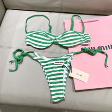 miumiu新款分体泳衣👙❤️😍🥰适合多种场景的游泳衣🏊♀️海边 游泳池 温泉 水上乐园 漂流都可以😌 miumiu新款分体泳衣👙❤️😍🥰适合多种场景的游泳衣🏊♀️海边 游泳池 温泉 水上乐园 漂流都可以😌