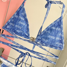 miumiu新款分体泳衣👙❤️😍🥰适合多种场景的游泳衣🏊♀️海边 游泳池 温泉 水上乐园 漂流都可以😌 miumiu新款分体泳衣👙❤️😍🥰适合多种场景的游泳衣🏊♀️海边 游泳池 温泉 水上乐园 漂流都可以😌
