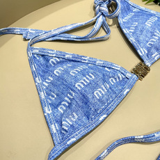 miumiu新款分体泳衣👙❤️😍🥰适合多种场景的游泳衣🏊♀️海边 游泳池 温泉 水上乐园 漂流都可以😌 miumiu新款分体泳衣👙❤️😍🥰适合多种场景的游泳衣🏊♀️海边 游泳池 温泉 水上乐园 漂流都可以😌