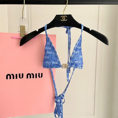 miumiu新款分体泳衣👙❤️😍🥰适合多种场景的游泳衣🏊♀️海边 游泳池 温泉 水上乐园 漂流都可以😌 miumiu新款分体泳衣👙❤️😍🥰适合多种场景的游泳衣🏊♀️海边 游泳池 温泉 水上乐园 漂流都可以😌