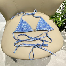 miumiu新款分体泳衣👙❤️😍🥰适合多种场景的游泳衣🏊♀️海边 游泳池 温泉 水上乐园 漂流都可以😌 miumiu新款分体泳衣👙❤️😍🥰适合多种场景的游泳衣🏊♀️海边 游泳池 温泉 水上乐园 漂流都可以😌