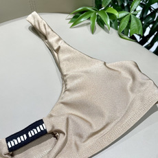 miumiu新款分体泳衣👙❤️😍🥰适合多种场景的游泳衣🏊♀️海边 游泳池 温泉 水上乐园 漂流都可以😌 miumiu新款分体泳衣👙❤️😍🥰适合多种场景的游泳衣🏊♀️海边 游泳池 温泉 水上乐园 漂流都可以😌
