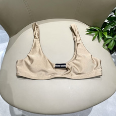 miumiu新款分体泳衣👙❤️😍🥰适合多种场景的游泳衣🏊♀️海边 游泳池 温泉 水上乐园 漂流都可以😌 miumiu新款分体泳衣👙❤️😍🥰适合多种场景的游泳衣🏊♀️海边 游泳池 温泉 水上乐园 漂流都可以😌