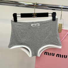 miumiu新款分体泳衣👙❤️😍🥰适合多种场景的游泳衣🏊♀️海边 游泳池 温泉 水上乐园 漂流都可以😌 miumiu新款分体泳衣👙❤️😍🥰适合多种场景的游泳衣🏊♀️海边 游泳池 温泉 水上乐园 漂流都可以😌