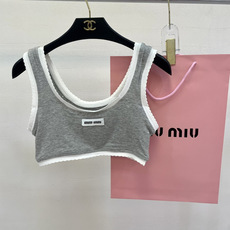 miumiu新款分体泳衣👙❤️😍🥰适合多种场景的游泳衣🏊♀️海边 游泳池 温泉 水上乐园 漂流都可以😌 miumiu新款分体泳衣👙❤️😍🥰适合多种场景的游泳衣🏊♀️海边 游泳池 温泉 水上乐园 漂流都可以😌