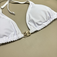 miumiu新款分体泳衣👙❤️😍🥰适合多种场景的游泳衣🏊♀️海边 游泳池 温泉 水上乐园 漂流都可以😌 miumiu新款分体泳衣👙❤️😍🥰适合多种场景的游泳衣🏊♀️海边 游泳池 温泉 水上乐园 漂流都可以😌