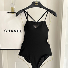 普拉达针织泳衣😍🥰适合多种场景的游泳衣🏊♀️海边 游泳池 温泉 水上乐园 漂流都可以😌内搭也完全可以 普拉达针织泳衣😍🥰适合多种场景的游泳衣🏊♀️海边 游泳池 温泉 水上乐园 漂流都可以😌内搭也完全可以