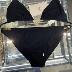 Celine新款比基尼泳衣👙❤️😍🥰适合多种场景的游泳衣🏊♀️海边 游泳池 温泉 水上乐园 漂流都可以 Celine新款比基尼泳衣👙❤️😍🥰适合多种场景的游泳衣🏊♀️海边 游泳池 温泉 水上乐园 漂流都可以