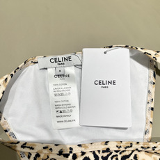 Celine新款泳衣👙❤️😍🥰适合多种场景的游泳衣🏊♀️海边 游泳池 温泉 水上乐园 漂流都可以😌内搭 Celine新款泳衣👙❤️😍🥰适合多种场景的游泳衣🏊♀️海边 游泳池 温泉 水上乐园 漂流都可以😌内搭