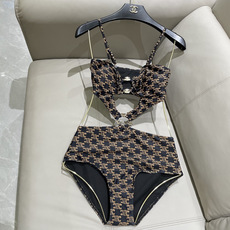 Celine新款泳衣👙❤️😍🥰适合多种场景的游泳衣🏊♀️海边 游泳池 温泉 水上乐园 漂流都可以😌内搭 Celine新款泳衣👙❤️😍🥰适合多种场景的游泳衣🏊♀️海边 游泳池 温泉 水上乐园 漂流都可以😌内搭