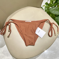 Celine新款泳衣👙❤️😍🥰适合多种场景的游泳衣🏊♀️海边 游泳池 温泉 水上乐园 漂流都可以😌内搭 Celine新款泳衣👙❤️😍🥰适合多种场景的游泳衣🏊♀️海边 游泳池 温泉 水上乐园 漂流都可以😌内搭