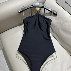 Celine新款泳衣👙❤️😍🥰适合多种场景的游泳衣🏊♀️海边 游泳池 温泉 水上乐园 漂流都可以😌内搭 Celine新款泳衣👙❤️😍🥰适合多种场景的游泳衣🏊♀️海边 游泳池 温泉 水上乐园 漂流都可以😌内搭
