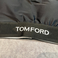 TOMFORD新款比基尼😍🥰适合多种场景的游泳衣🏊♀️海边 游泳池 温泉 水上乐园 漂流都可以😌内搭也 TOMFORD新款比基尼😍🥰适合多种场景的游泳衣🏊♀️海边 游泳池 温泉 水上乐园 漂流都可以😌内搭也