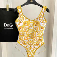DG泳衣 性感女神🥰😍👙❤️😍🥰适合多种场景的游泳衣🏊♀️海边 游泳池 温泉 水上乐园 漂流都可以😌内 DG泳衣 性感女神🥰😍👙❤️😍🥰适合多种场景的游泳衣🏊♀️海边 游泳池 温泉 水上乐园 漂流都可以😌内