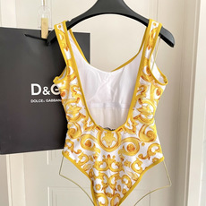DG泳衣 性感女神🥰😍👙❤️😍🥰适合多种场景的游泳衣🏊♀️海边 游泳池 温泉 水上乐园 漂流都可以😌内 DG泳衣 性感女神🥰😍👙❤️😍🥰适合多种场景的游泳衣🏊♀️海边 游泳池 温泉 水上乐园 漂流都可以😌内