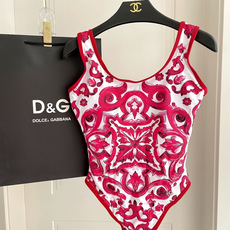 DG泳衣 性感女神🥰😍👙❤️😍🥰适合多种场景的游泳衣🏊♀️海边 游泳池 温泉 水上乐园 漂流都可以😌内 DG泳衣 性感女神🥰😍👙❤️😍🥰适合多种场景的游泳衣🏊♀️海边 游泳池 温泉 水上乐园 漂流都可以😌内