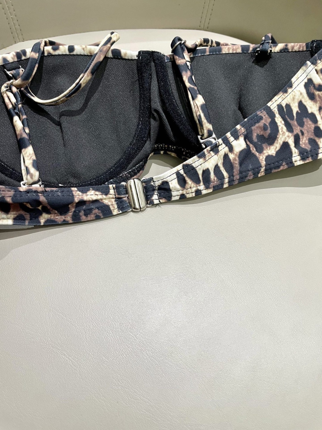 DG泳衣 🥰😍👙❤️😍🥰适合多种场景的游泳衣🏊‍♀️海边 游泳池 温泉 水上乐园 漂流都可以😌内搭外穿也