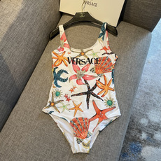 范思哲新款连体泳衣适合多种场景的游泳衣🏊♀️海边 游泳池 温泉 水上乐园 漂流都可以😌内搭也完全可以 范思哲新款连体泳衣适合多种场景的游泳衣🏊♀️海边 游泳池 温泉 水上乐园 漂流都可以😌内搭也完全可以