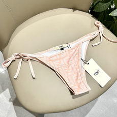 芬迪比基尼😍🥰适合多种场景的游泳衣🏊♀️海边 游泳池 温泉 水上乐园 漂流都可以😌内搭也完全可以 连体 芬迪比基尼😍🥰适合多种场景的游泳衣🏊♀️海边 游泳池 温泉 水上乐园 漂流都可以😌内搭也完全可以 连体