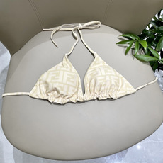 芬迪比基尼😍🥰适合多种场景的游泳衣🏊♀️海边 游泳池 温泉 水上乐园 漂流都可以😌内搭也完全可以 连体 芬迪比基尼😍🥰适合多种场景的游泳衣🏊♀️海边 游泳池 温泉 水上乐园 漂流都可以😌内搭也完全可以 连体
